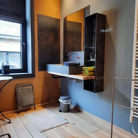 Vakantiehuis Redoute Agreable Maison De Avec Cour Interieure Saint-Hubert