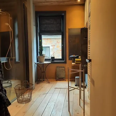 Redoute Agreable Maison De Avec Cour Interieure