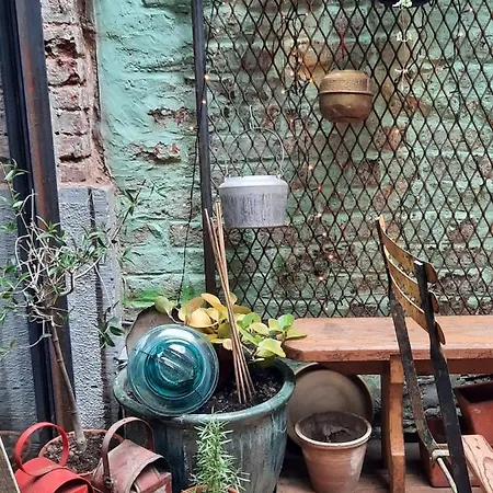 Vakantiehuis Redoute Agreable Maison De Avec Cour Interieure *