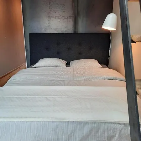 Redoute Agreable Maison De Avec Cour Interieure *